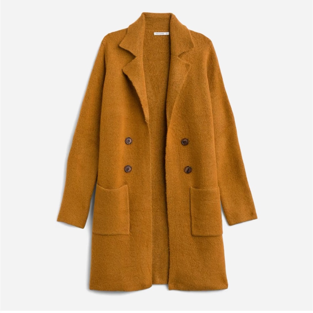 Pink clover cardigan. Long and comfortable